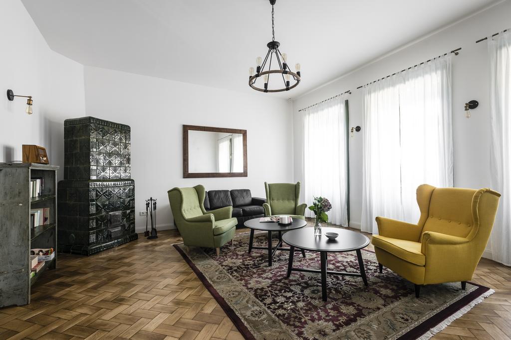 R40 Vendeghaz Hotel Mad Bagian luar foto