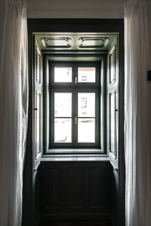 R40 Vendeghaz Hotel Mad Bagian luar foto